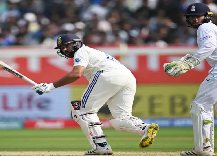 IND vs ENG: रोहित शर्मा का नहीं चला बल्ला, नए खिलाड़ी की टीम में एंट्री, जानिये मैच से जुड़ी खास बातें IND vs ENG: रोहित शर्मा का नहीं चला बल्ला, नए खिलाड़ी की टीम में एंट्री, जानिये मैच से जुड़ी खास बातें