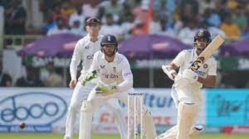 Ind Vs Eng: यशस्वी के अर्धशतक से भारत के दो विकेट पर 103 रन