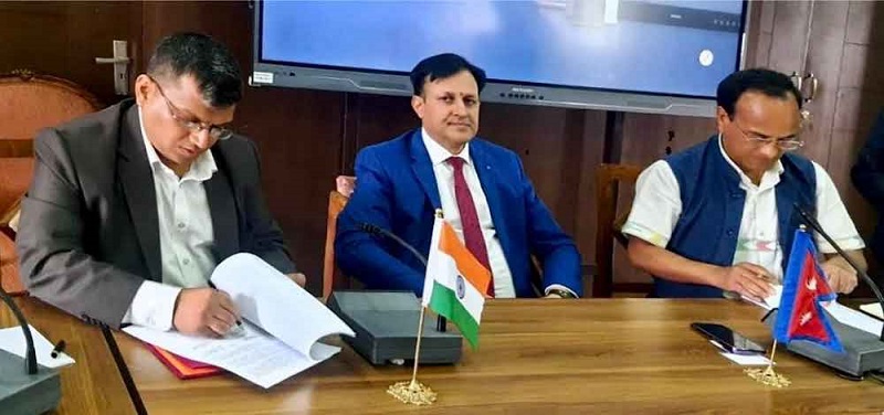 Indo-Nepal: भारत, नेपाल ने तीन सामुदायिक विकास परियोजनाओं के लिए समझौता ज्ञापन पर हस्ताक्षर किए