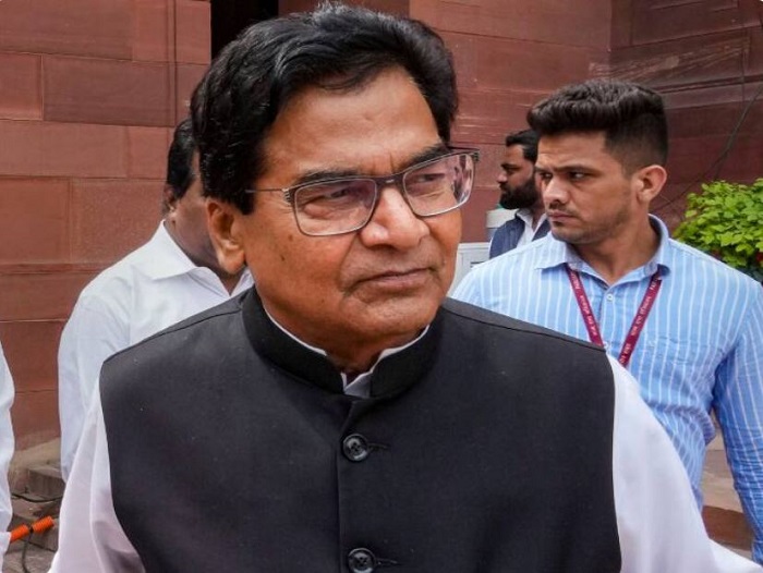 सपा नेता रामगोपाल यादव ने अदालती फैसलों पर उठाया बड़ा सवाल,जानिए क्या कहा