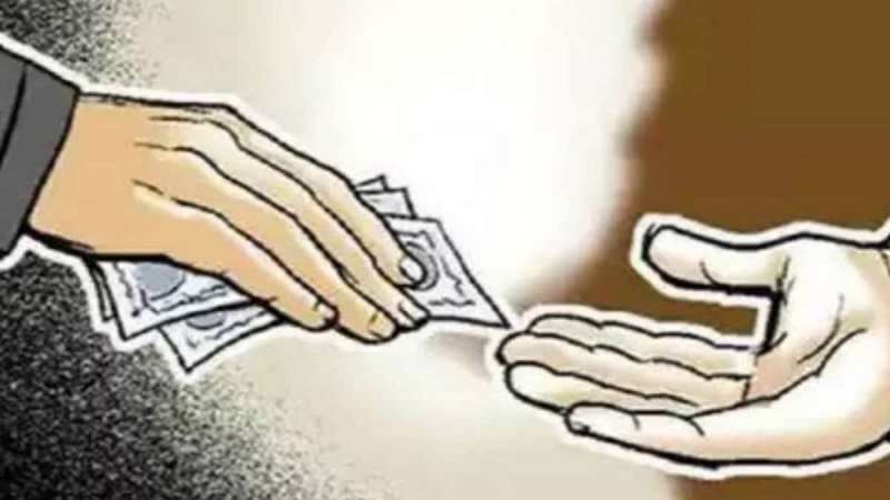 Mumbai: ACB ने एक भ्रष्टाचार मामले में लिया एक्शन, 1 करोड़ रुपये की रिश्वत मांगने पर टैक्स अधिकारी पर FIR