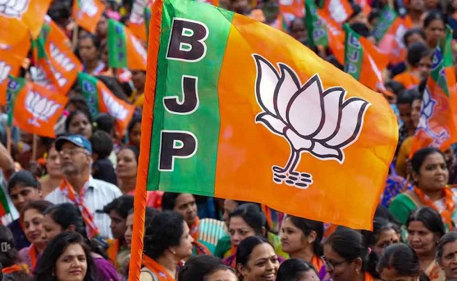 LS Polls: यूपी की 29 लोक सभा सीटों पर सस्पेंस बरकरार, जानिये कब होगा उम्मीदवारों का ऐलान