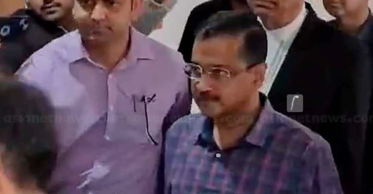 Delhi High Court: अरविंद केजरीवाल को मुख्यमंत्री पद से हटाने की याचिका पर सुनवाई से किया इनकार