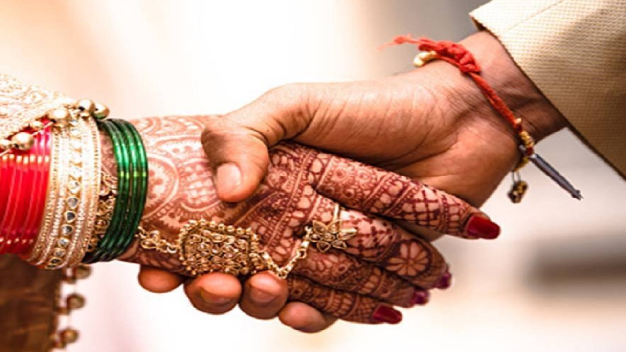 Late Marriage: महिलाओं को अधिक उम्र में शादी करने से हो सकते हैं ये नुकसान, जानिए क्या है सही उम्र