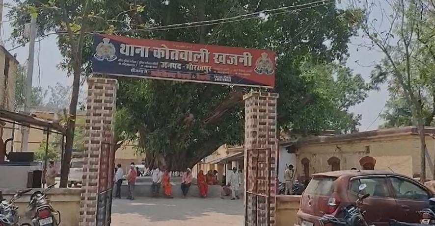 गोरखपुर: अवैध खनन माफियाओं पर पुलिस का बड़ा एक्शन, दो आरोपी गिरफ्तार