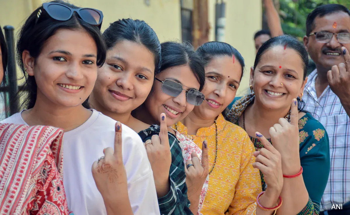 Lok Sabha Election Phase 3: देश के 11 राज्यों की 93 सीटों पर कितना फीसदी हुआ मतदान, जानिए पूरा अपडेट