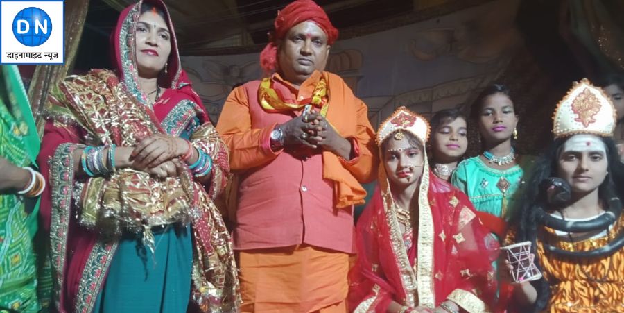 शतचंडी महायज्ञ में उमड़ी श्रद्धालुओं की भारी भीड़, दीपदान के बाद भक्तों ने सुनी कथा