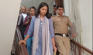स्वाति मालीवाल का तीस हजारी कोर्ट में 164 के तहत बयान दर्ज, बिभव कुमार के घर से वापस लौटी दिल्ली पुलिस