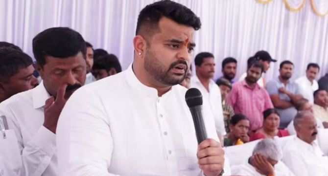 Sex Scandal: अश्लील वीडियो मामले में प्रज्वल रेवन्ना को 6 जून तक हिरासत में भेजा गया, जर्मनी से लौटने पर किया था गिरफ्तार