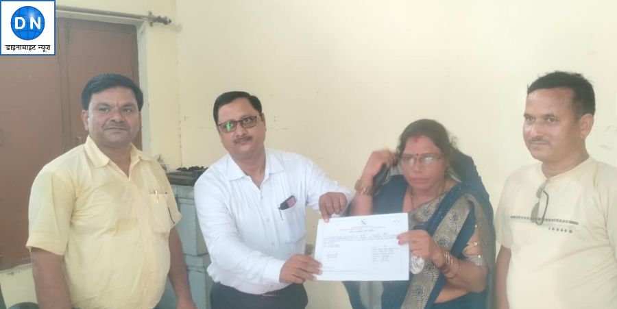महराजगंजः लक्ष्मीपुर में उपचुनाव की मतगणना संपन्न, जानें किस नवनिर्वाचित ग्राम प्रधान पर जनता ने जताया भरोसा