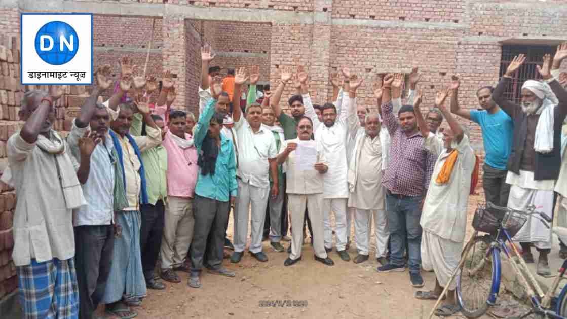 भारत-नेपाल बार्डर पर खाद तस्करी, समितियों में गहराया खाद संकट, किसानों का प्रदर्शन