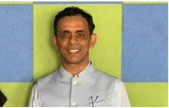 Noida: राजा भैया के खिलाफ ऑपरेशन चलाने वाले धाकड़ आईएएस की बेटी ने की आत्महत्या