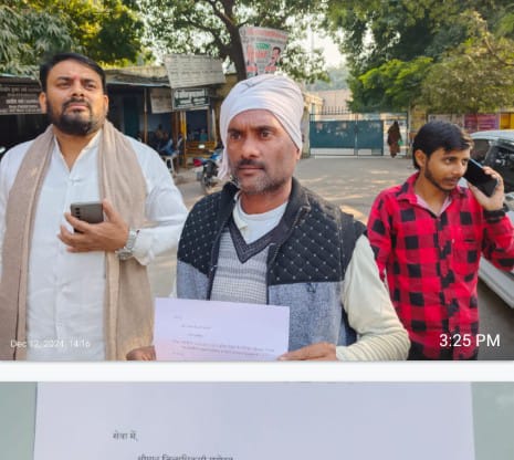 फतेहपुर में तालाब की भूमि पर कब्रिस्तान बनाने का आरोप, जानिये कैसे गरमाया मामला फतेहपुर में तालाब की भूमि पर कब्रिस्तान बनाने का आरोप, जानिये कैसे गरमाया मामला