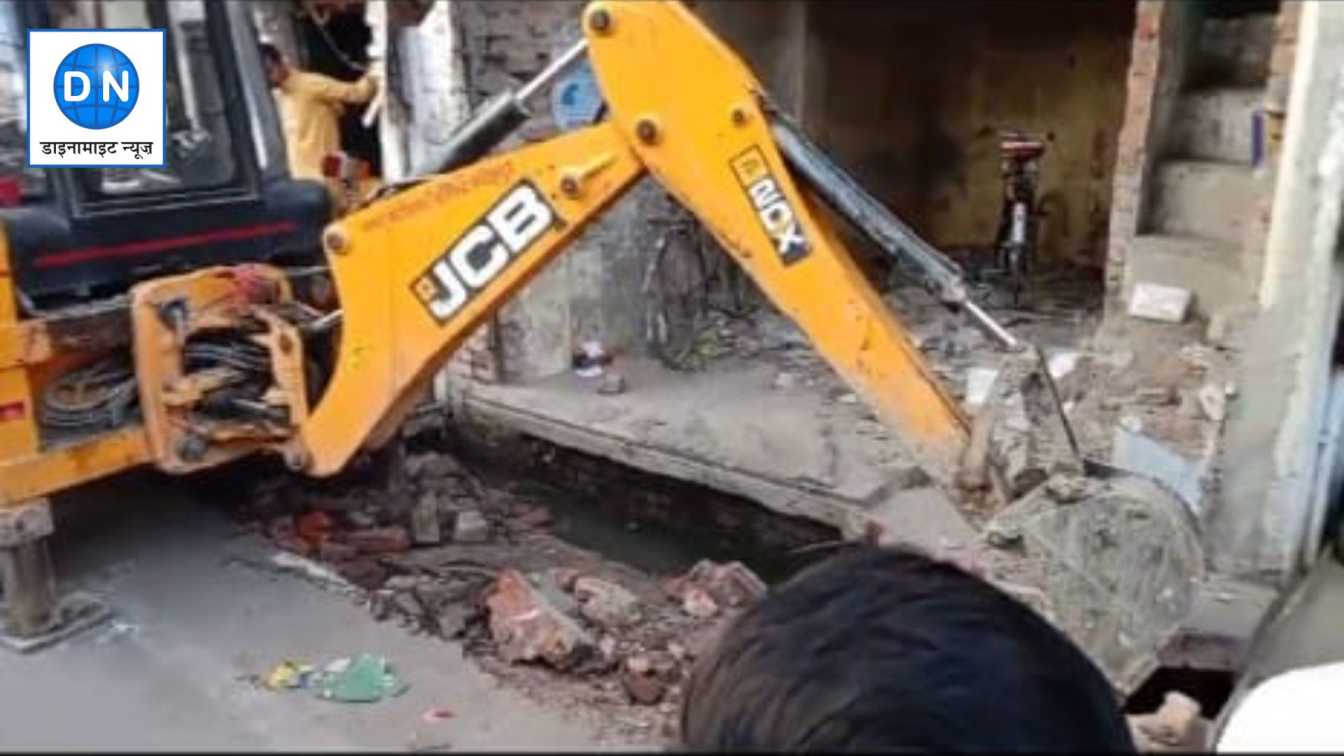 Bulldozer Action in Fatehpur: प्रमुख बाजारों में अतिक्रमण पर प्रशासन का चला बुलडोजर