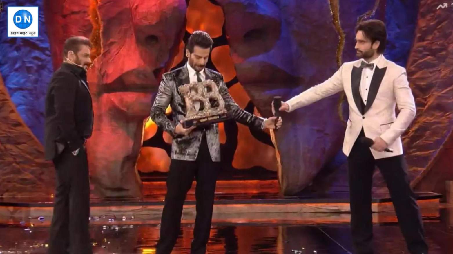 करणवीर मेहरा ने जीती Bigg Boss 18 की ट्रॉफी, 50 लाख की मिली प्राइज मनी