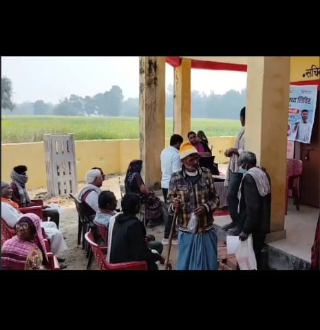 Fatehpur: बहुआ सुजानपुर में स्वास्थ्य मेला, 59 मरीजों की निःशुल्क जांच