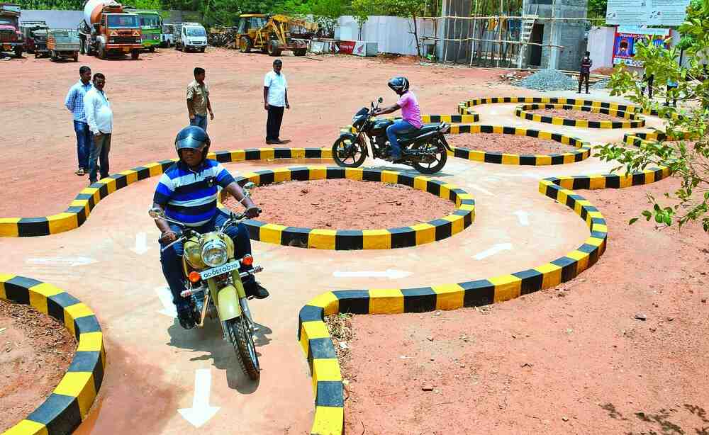 Bihar News बिहार में ड्राइविंग लाइसेंस बनाना हुआ कठिन, देना होगा ये टेस्ट