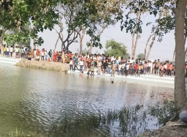 गांव मुबारकपुर में अचानक छाया मातम, 7 साल के मासूम की मौत; जानें पूरा मामला गांव मुबारकपुर में अचानक छाया मातम, 7 साल के मासूम की मौत; जानें पूरा मामला