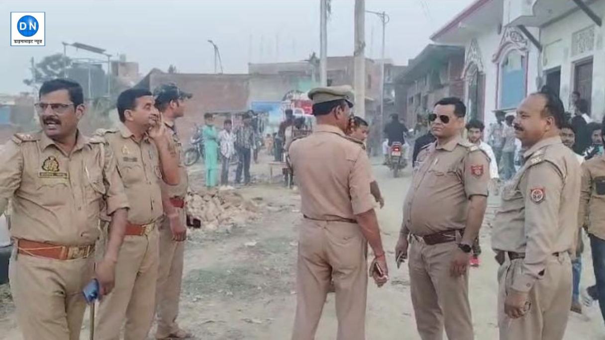 वक्फ बिल संशोधन: बाराबंकी में सुरक्षा कड़ी, पुलिस ने किया फ्लैग मार्च