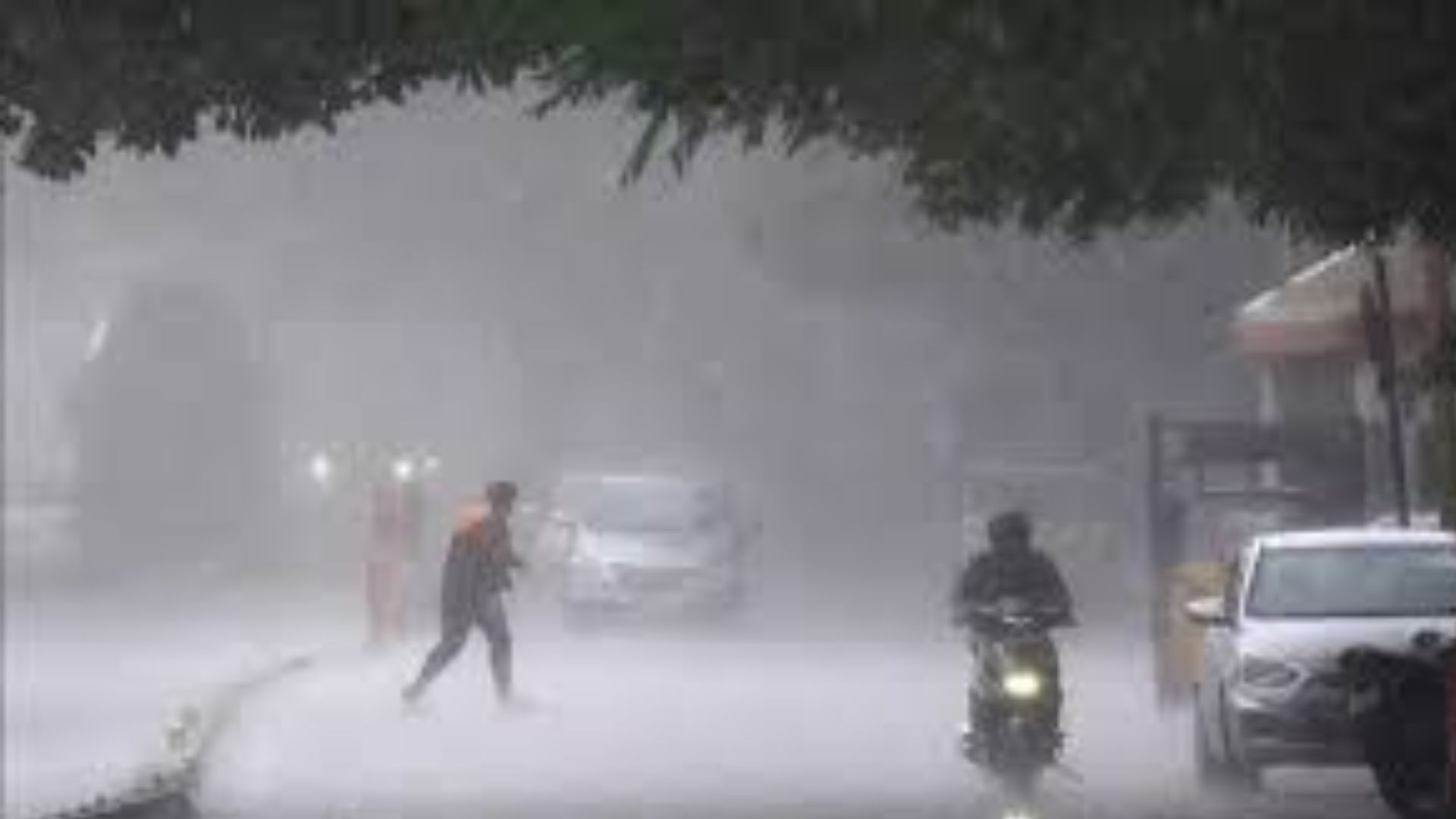 Bihar Weather: आंधी -तुफान और बारिश! जारी हुआ अलर्ट, जानें मौसम का पूरा हाल