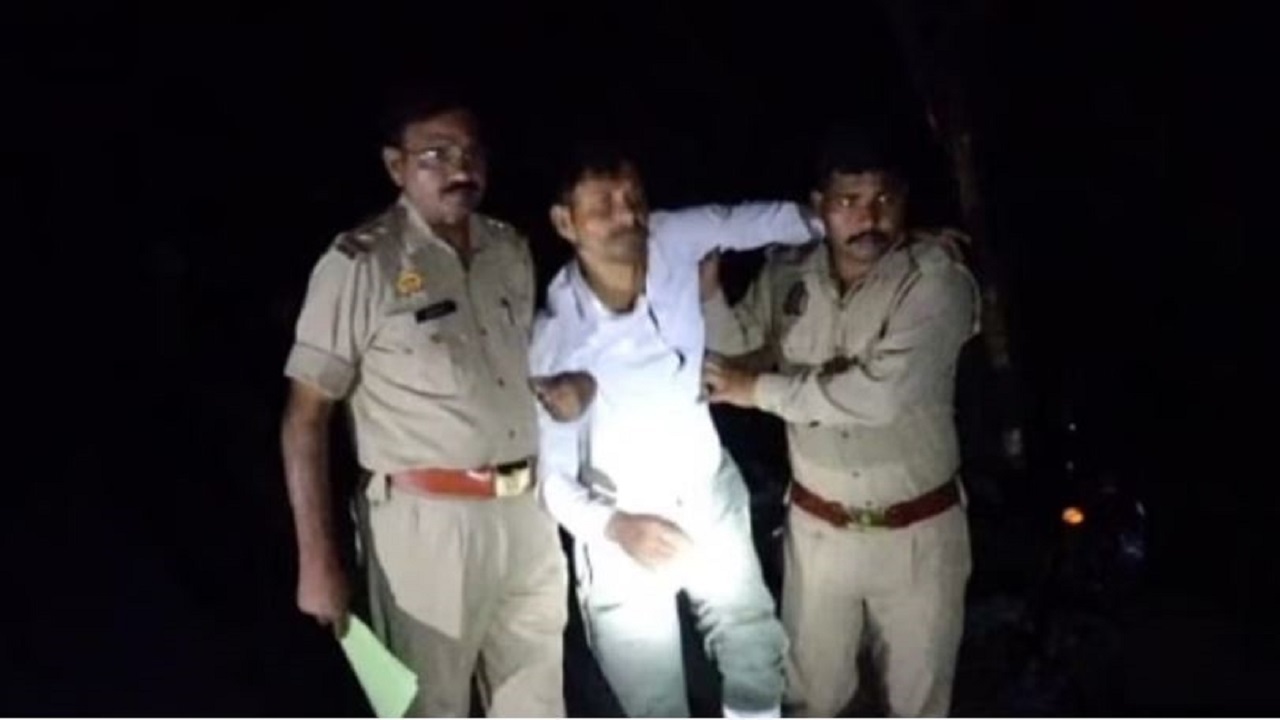 शाहजहांपुर में दुष्कर्म के आरोपी ने की पुलिस पर फायरिंग, जाने आगे क्या हुआ