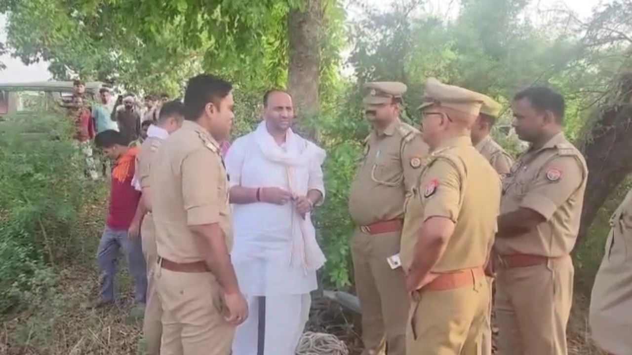Crime in Chandauli: कुएं में मिला 14 दिन से लापता बच्चे का शव, चाचा निकला मुख्य आरोपी, जानें पूरा मामला