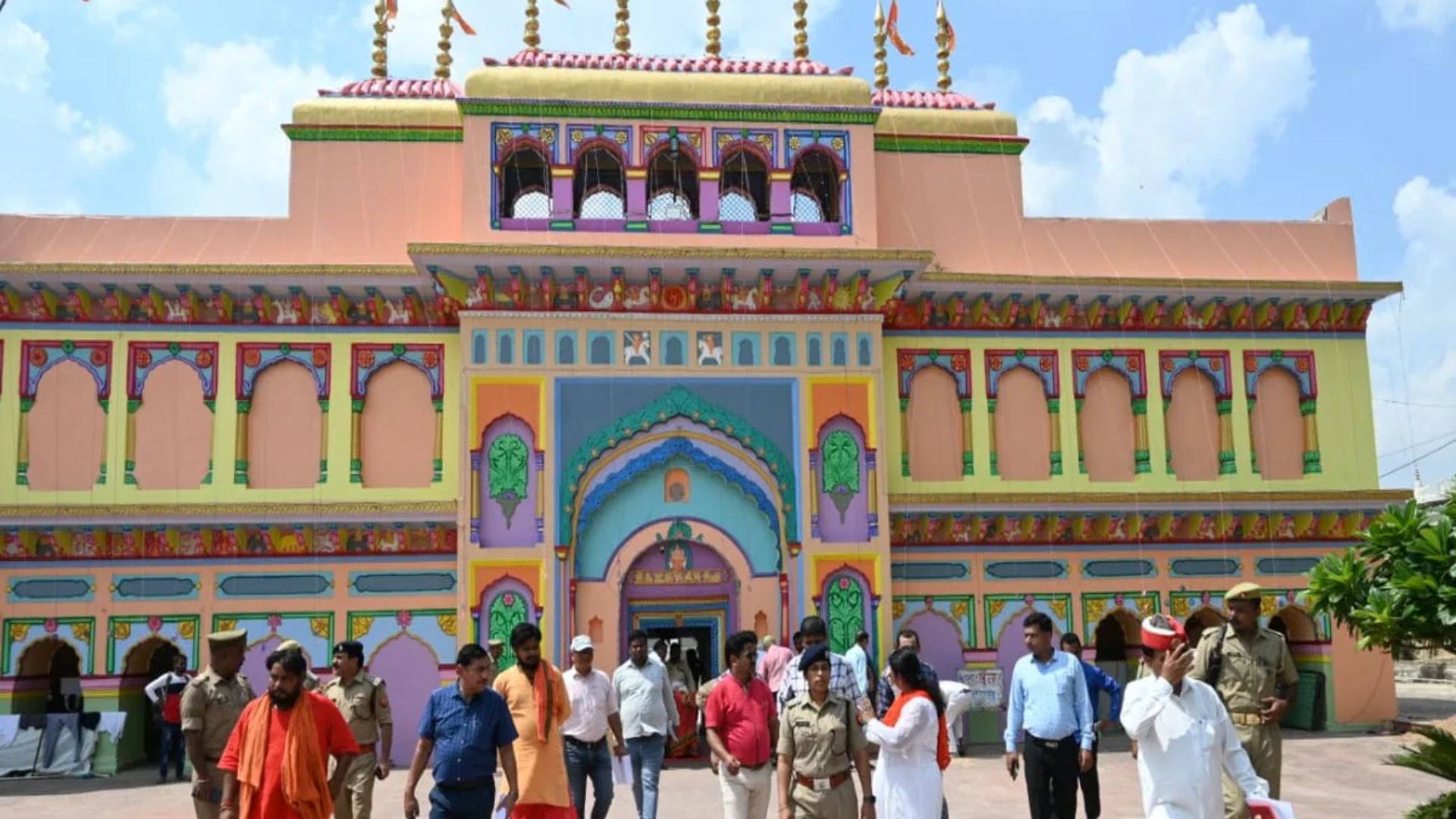 Auraiya News: महाकालेश्वर मंदिर की भूमि घोटाले मामले में आया नया मोड़, पढ़ें पूरी खबर