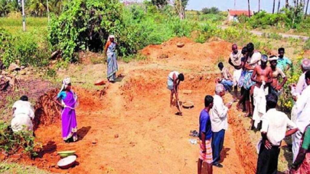 MNREGA scheme in Chandauli