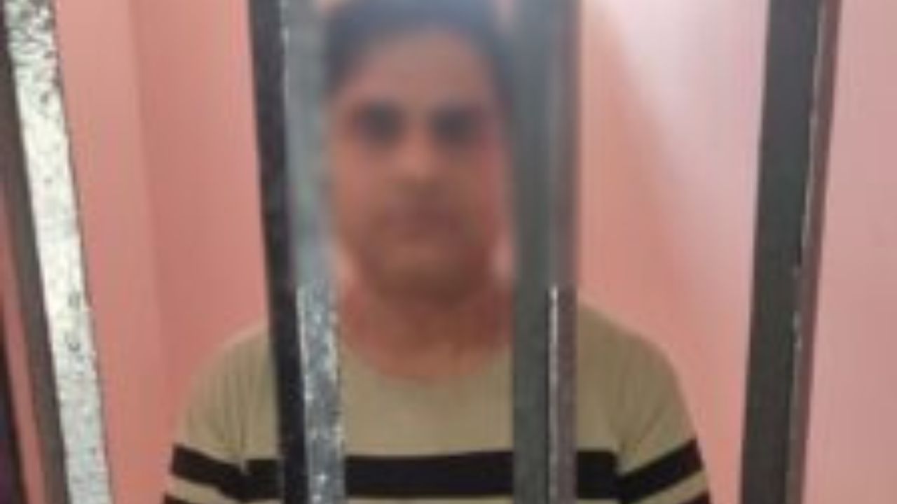 गोरखपुर: अवैध अस्पताल का काला सच उजागर: गर्भवती महिला की मौत, डॉक्टर गिरफ्तार गोरखपुर: अवैध अस्पताल का काला सच उजागर: गर्भवती महिला की मौत, डॉक्टर गिरफ्तार