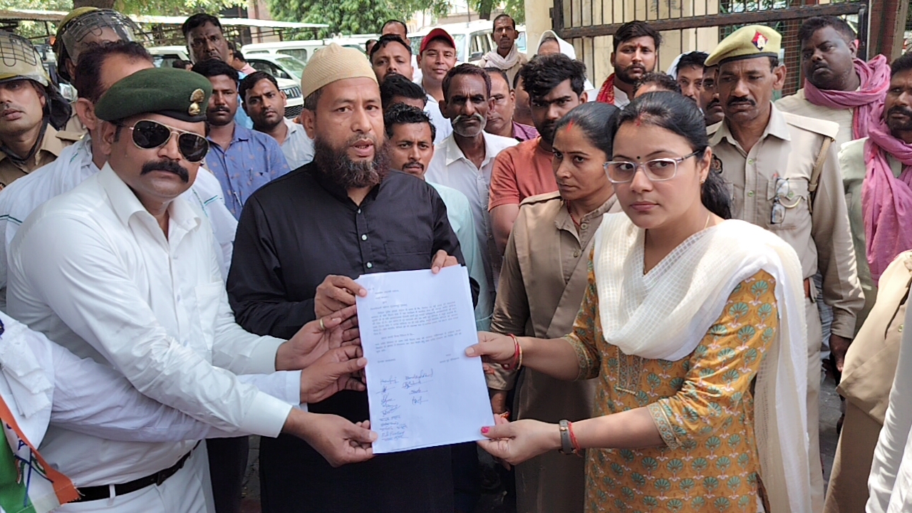 Sultanpur News: विजय शाह के बयान पर सुल्तानपुर में उबाल, पूर्व सैनिकों ने किया प्रदर्शन; जानें पूरा मामला