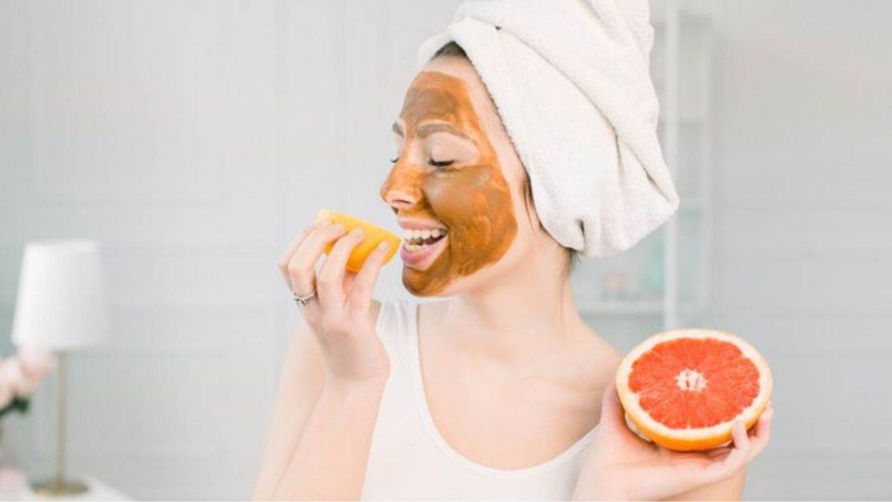 Orange face pack (Source-Internet)