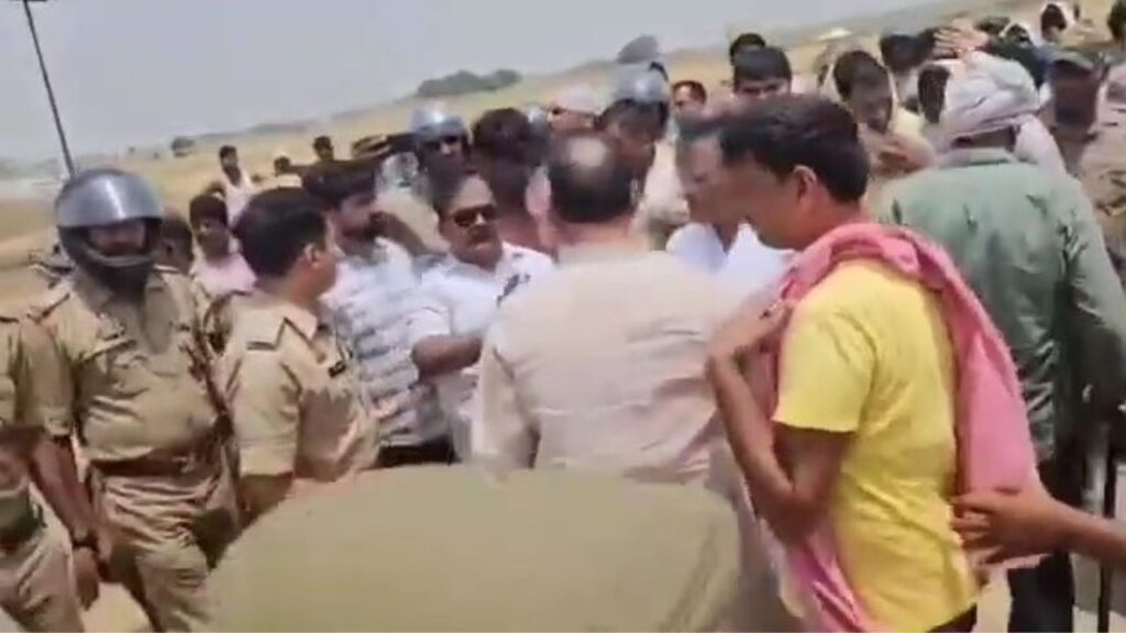 Chandauli Bharatmala Expressway Work stop