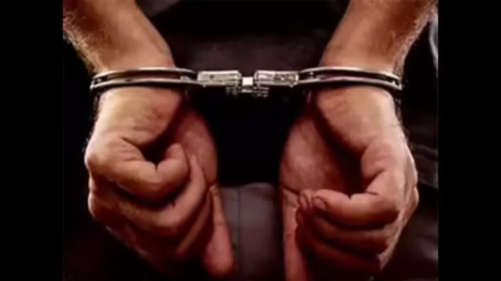 Bounty smuggler arrested in Deoria