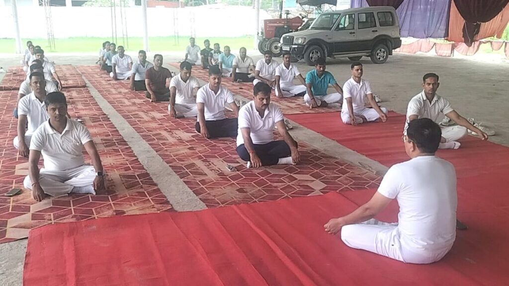 Policemen learned the benefits of yoga