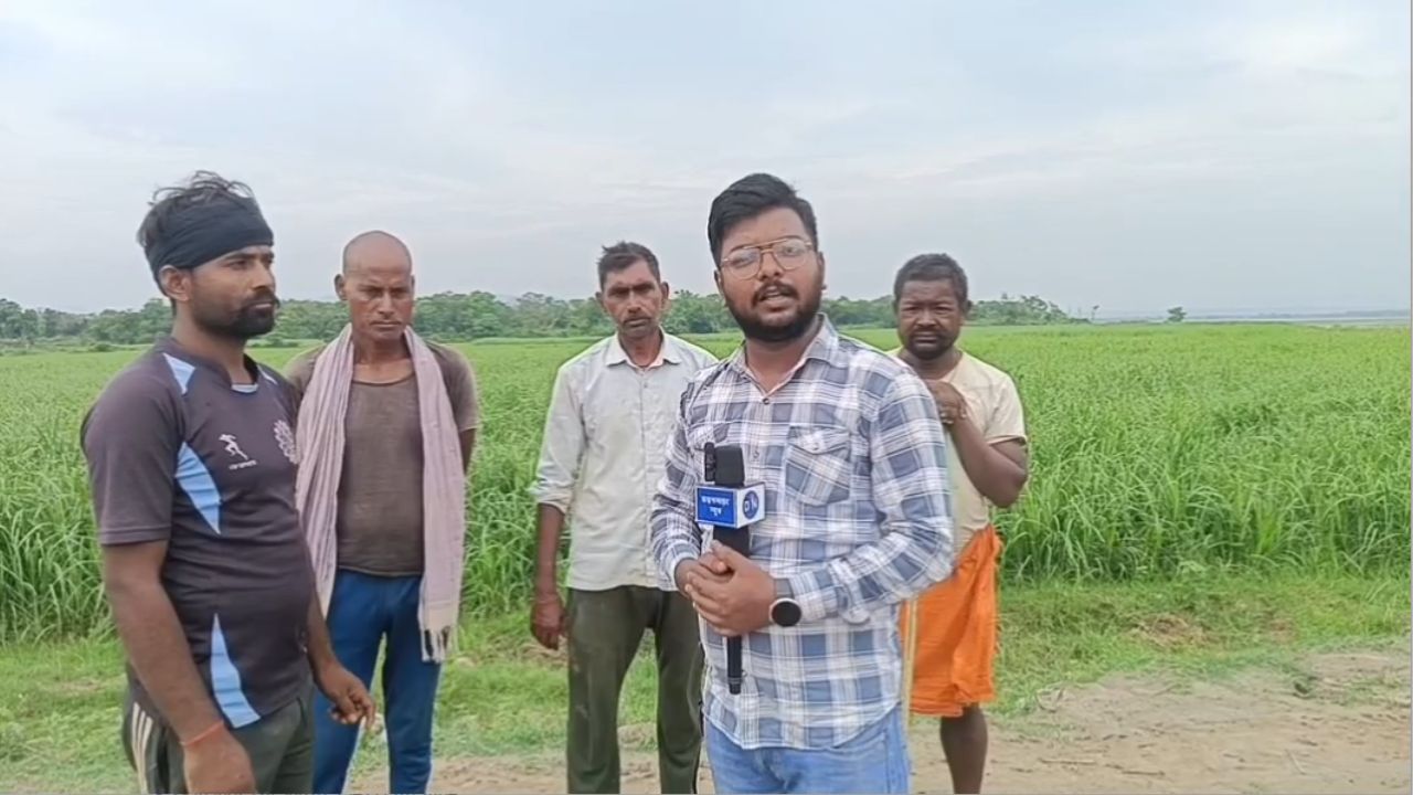 डाइनामाइट न्यूज़ की खबर का बड़ा असर: नारायणी तटबंध पर सीसी ब्लॉक निर्माण के गुणवत्ता में आया सुधार, ग्रामीणों में खुशी की लहर