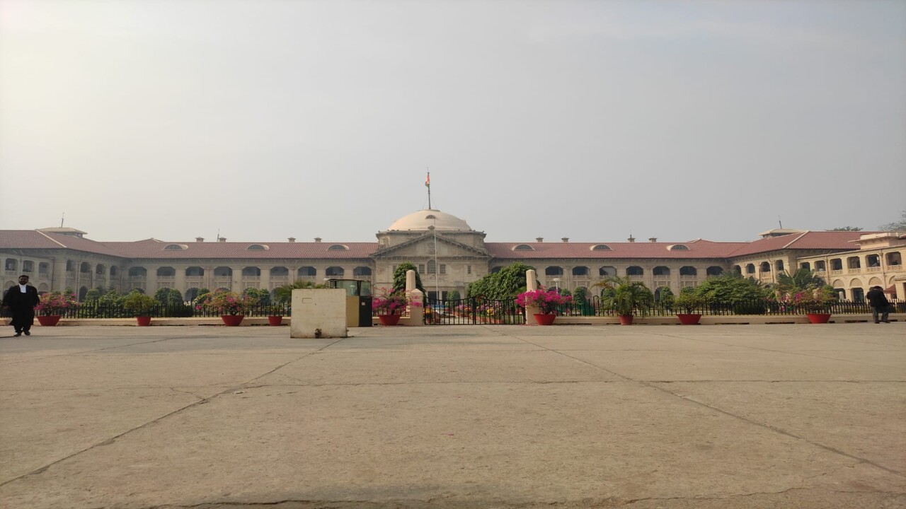 विचाराधीन मामलों को लेकर कोर्ट ने सुनाया अहम फैसला, कई अहम बिंदुओं को लेकर दिए दिशा निर्देश विचाराधीन मामलों को लेकर कोर्ट ने सुनाया अहम फैसला, कई अहम बिंदुओं को लेकर दिए दिशा निर्देश