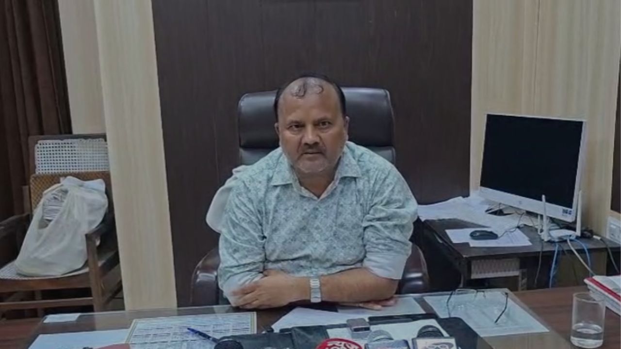 The team of doctors enquired about the health of the children