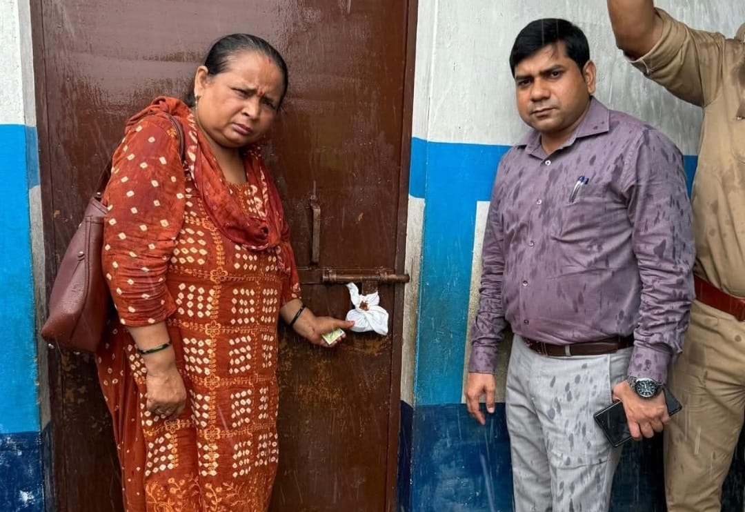 रायबरेली बेसिक शिक्षा विभाग की निजी स्कूलों पर कार्रवाई से मचा हड़कंप रायबरेली बेसिक शिक्षा विभाग की निजी स्कूलों पर कार्रवाई से मचा हड़कंप