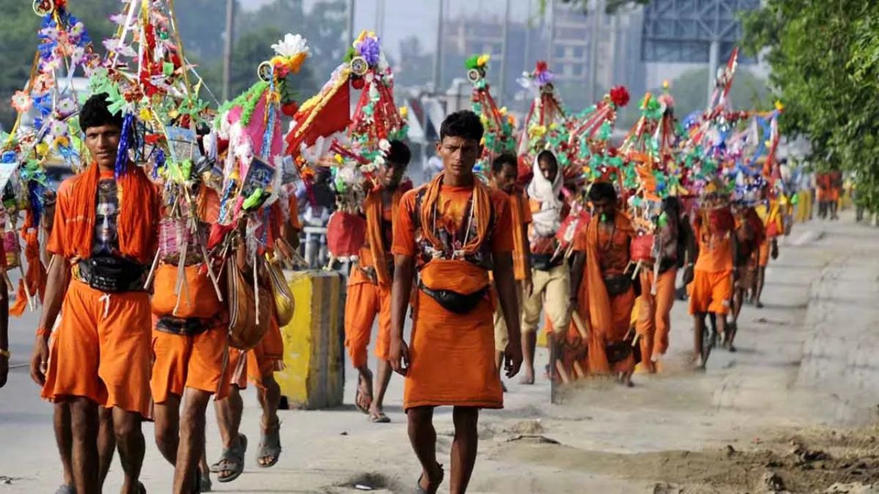 Kanwar Yatra in the holy month of Sawan (Source-Google)