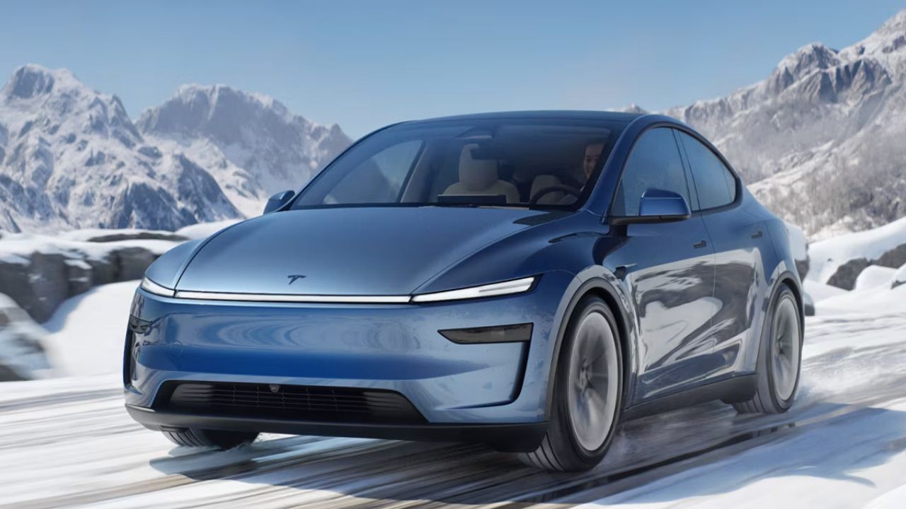 Auto News: Tesla Model Y की भारत में एंट्री, इलेक्ट्रिक SUV की बुकिंग शुरू, जानें कीमतें