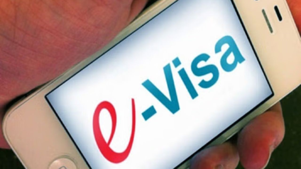 Tourist visa restored (Source-Google)