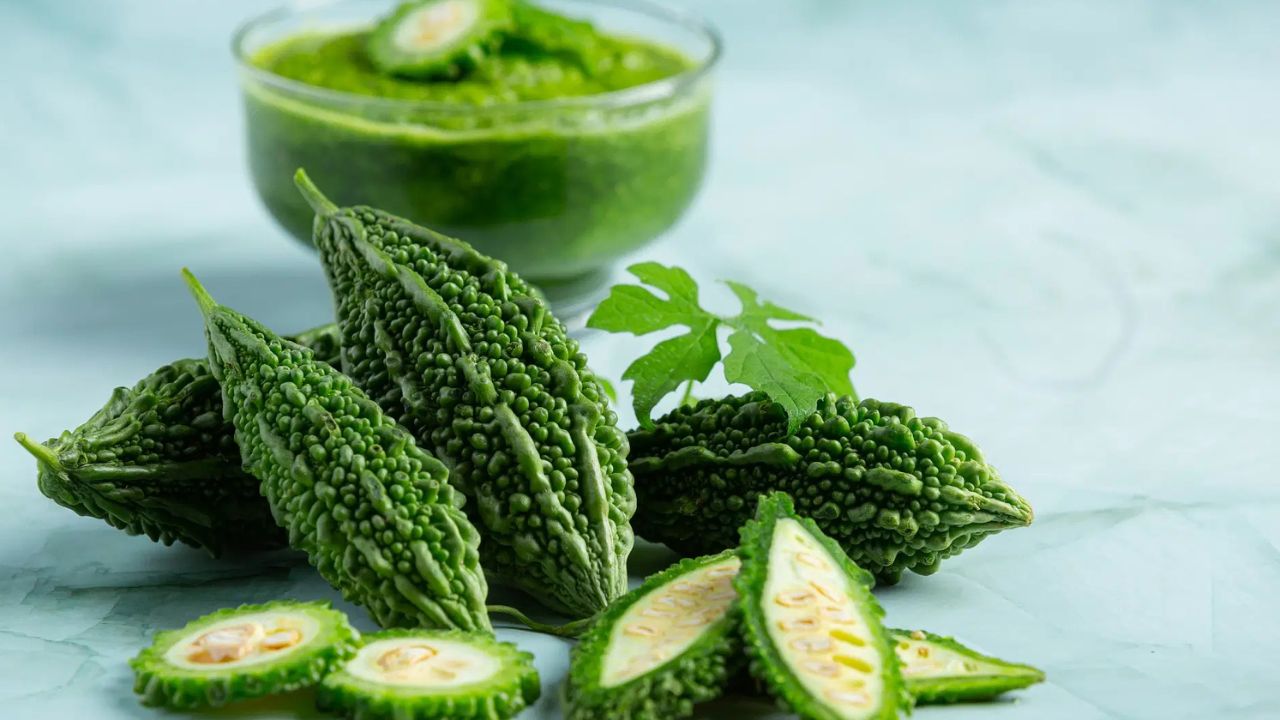 Benefits of bitter gourd in monsoon (Source-Google)
