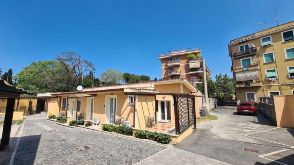 Guest House and BnB (Source-Google)