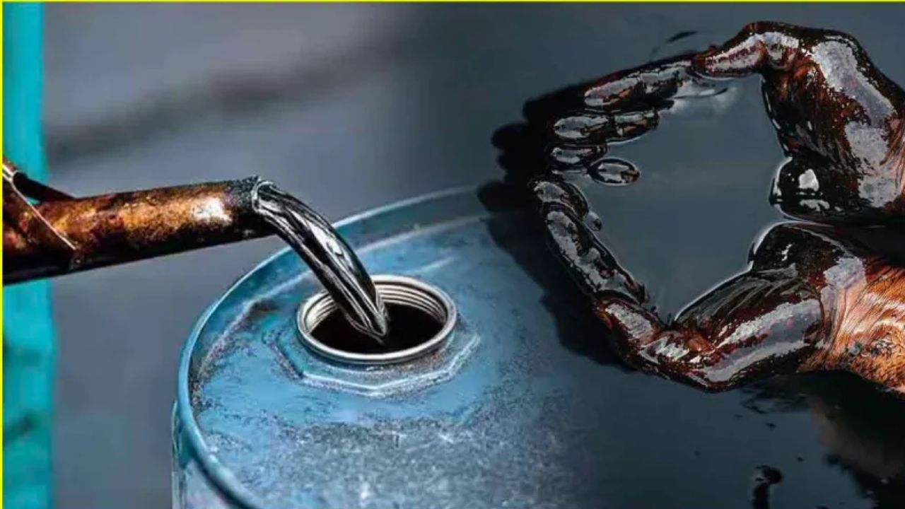 तेल कीमतों में गिरावट से खोखला हुआ मुनाफा: रूबल की मजबूती बनी निर्यातकों की मुश्किल, लड़खड़ाई रूस की अर्थव्यवस्था!