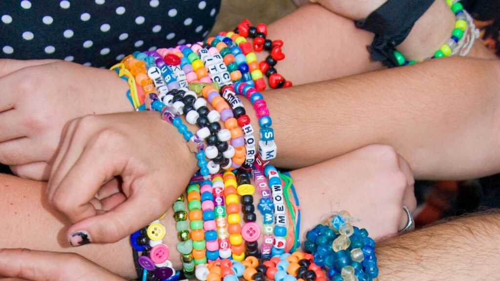 Friendship Band (Img: Google)