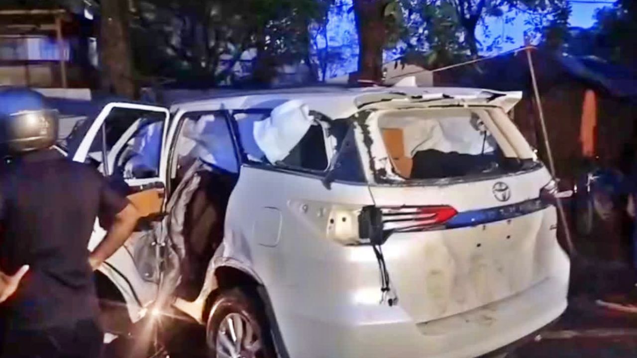 Jharkhand Road Accident: रांची में  भीषण हादसा, बेकाबू कार ने बाइक को मारी टक्कर, 3 की मौत, 2 गंभीर