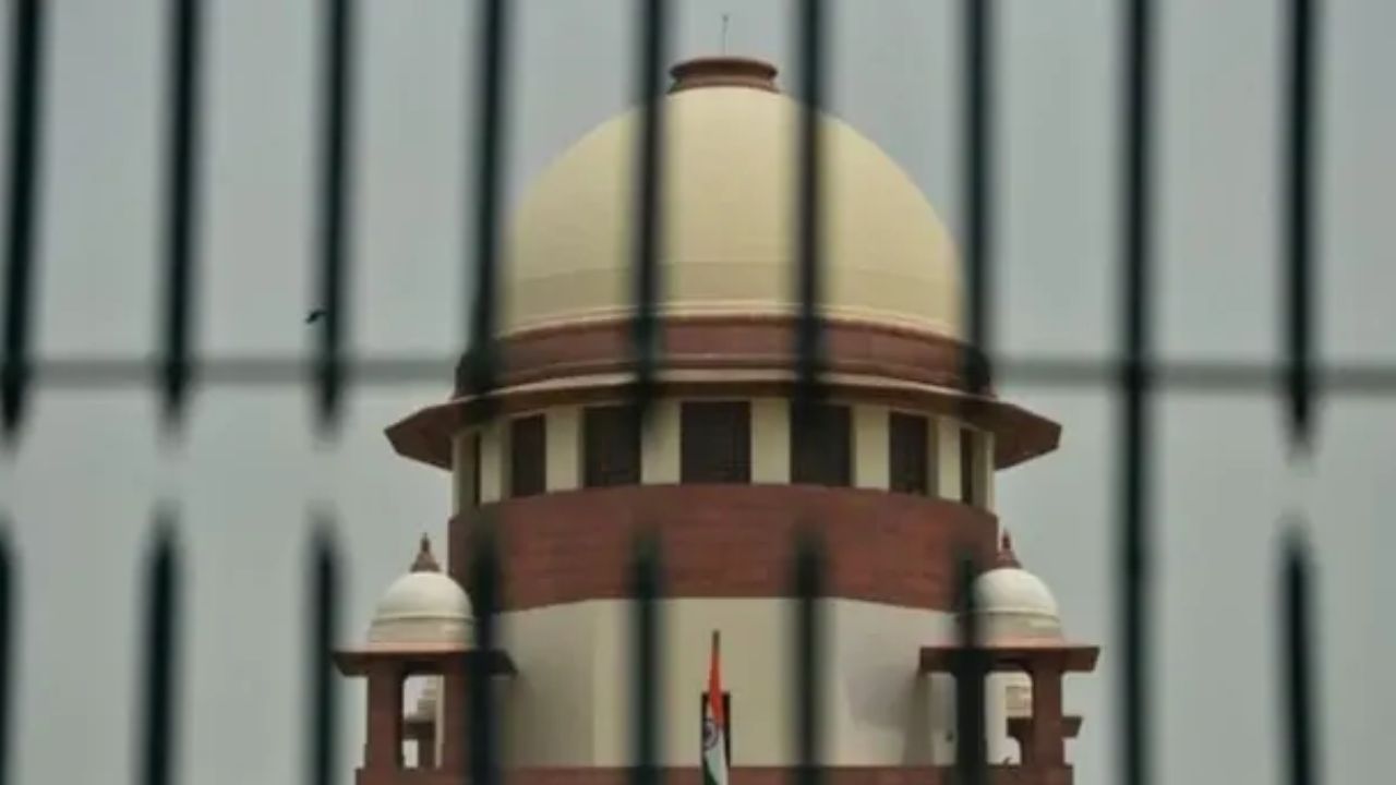 सुप्रीम कोर्ट ने सुनाया ऐतिहासिक फैसला, कहा- ऐसे कैदियों को सभी जेलों से तत्काल रिहा करो, जानें पूरा मामला