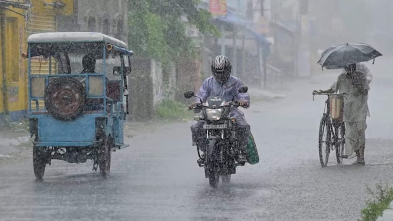Continuous rain in many states