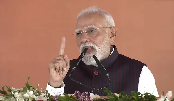 PM Modi in Odisha: ओडिशा वासियों को पीएम मोदी का बड़ा गिफ्ट, दिवाली से पहले लाखों रोजगार की सौगात