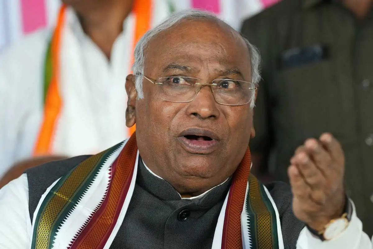 CWC बैठक से मोदी सरकार पर कांग्रेस का हमला, खरगे बोले– बिहार से शुरू होगी उलटी गिनती